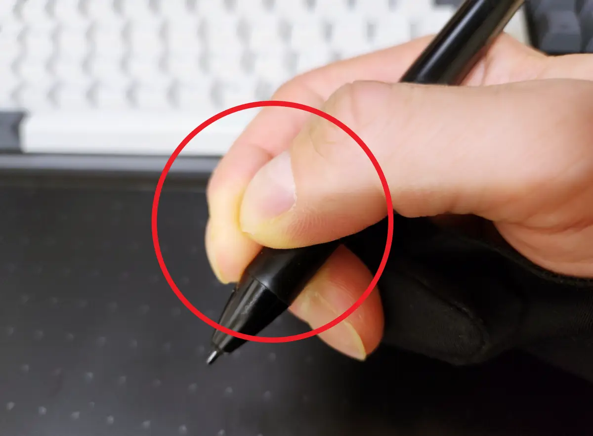 타블렛 펜 사용할 때 손에 힘을 빼야 하는 이유